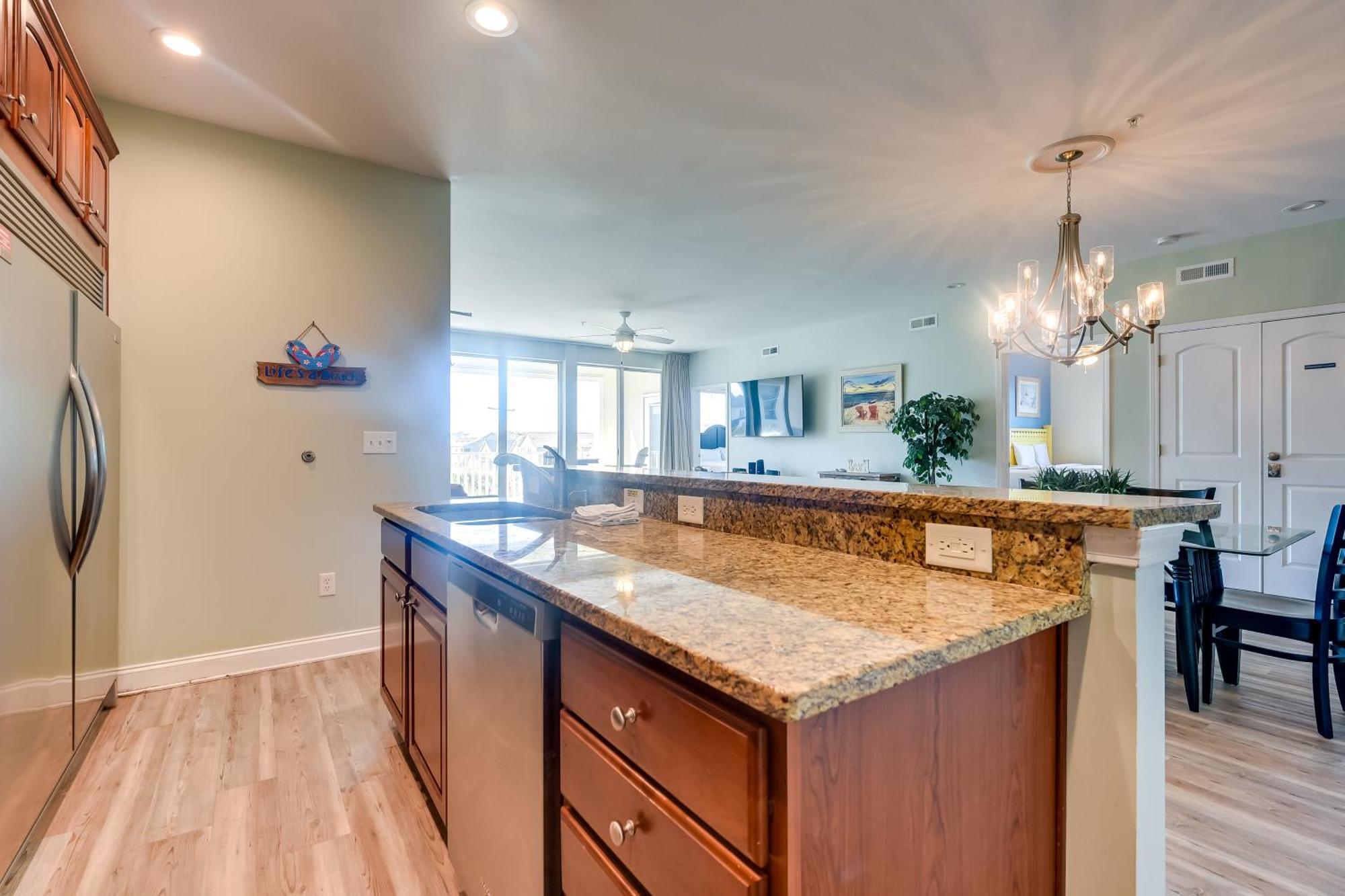 Roomy North Myrtle Beach Condo, Walk To Beach エクステリア 写真